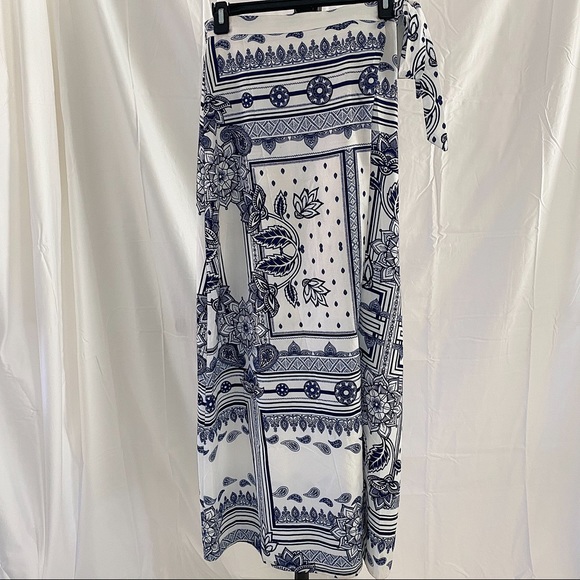 Matching set - Picture 2 of 8